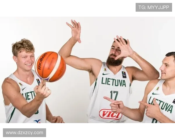 广州篮球队在欧锦赛中的灵活性展现与战术调整分析